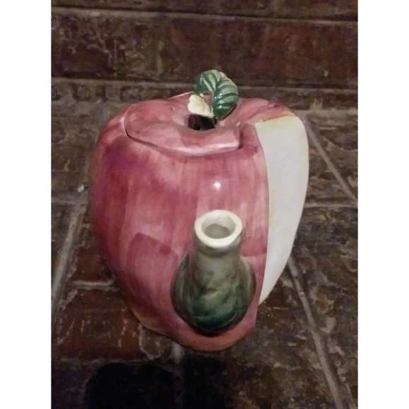 Takahashi Apple Teapot Hand Painted Collectible - Picture 4 of 8